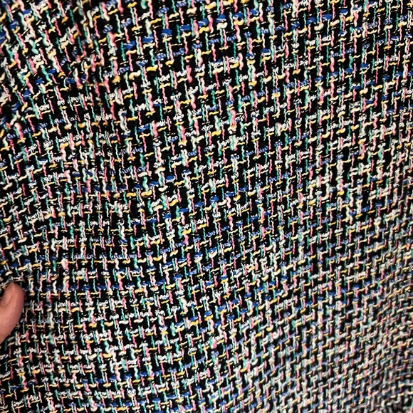 Beautiful tweed Jcrew dress. - Picture 4 of 5